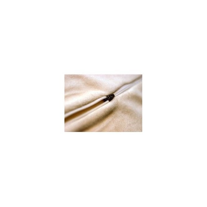 Sissel Classic Pillow Ivory Velour Cover
